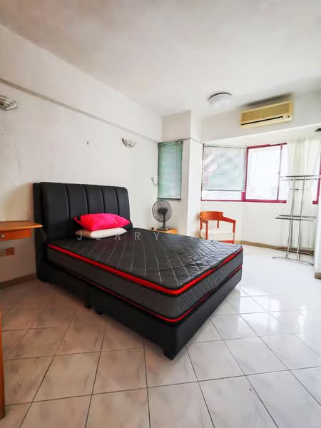 Condominium for Rent at Marina Bay Condominium - Jerry Tan - Bedroom - PropertyGuru.com.my