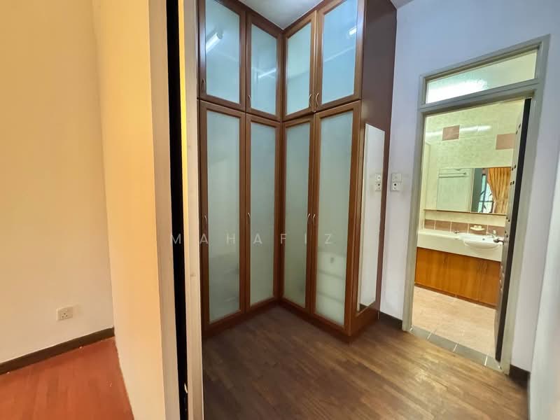 1-storey Terraced House for Sale in U8, Taman Bukit Jelutong (Shah Alam) - Mahafiz . - PropertyGuru.com.my