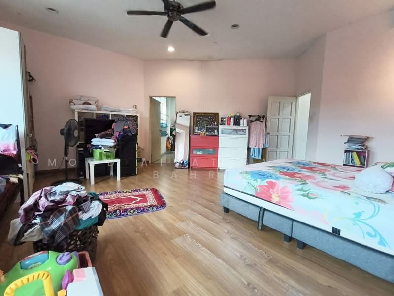 Semi-Detached House for Sale in Kuala Lumpur (Kuala Lumpur) - Mohd Aizat Saiful Bahri - Bedroom - PropertyGuru.com.my