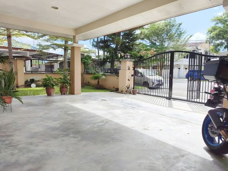 Semi-Detached House for Sale in Kuala Lumpur (Kuala Lumpur) - Mohd Aizat Saiful Bahri - Exterior - PropertyGuru.com.my
