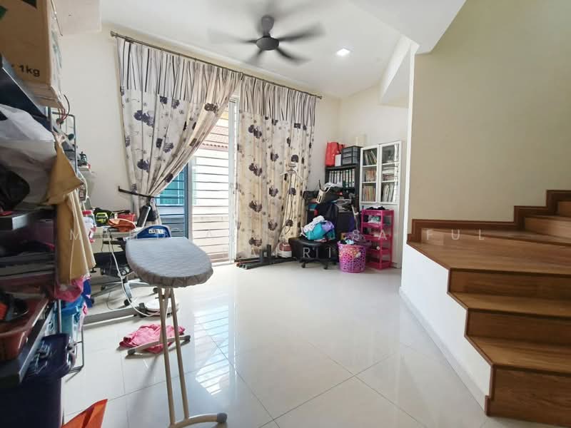 Semi-Detached House for Sale in Kuala Lumpur (Kuala Lumpur) - Mohd Aizat Saiful Bahri - Interior - PropertyGuru.com.my