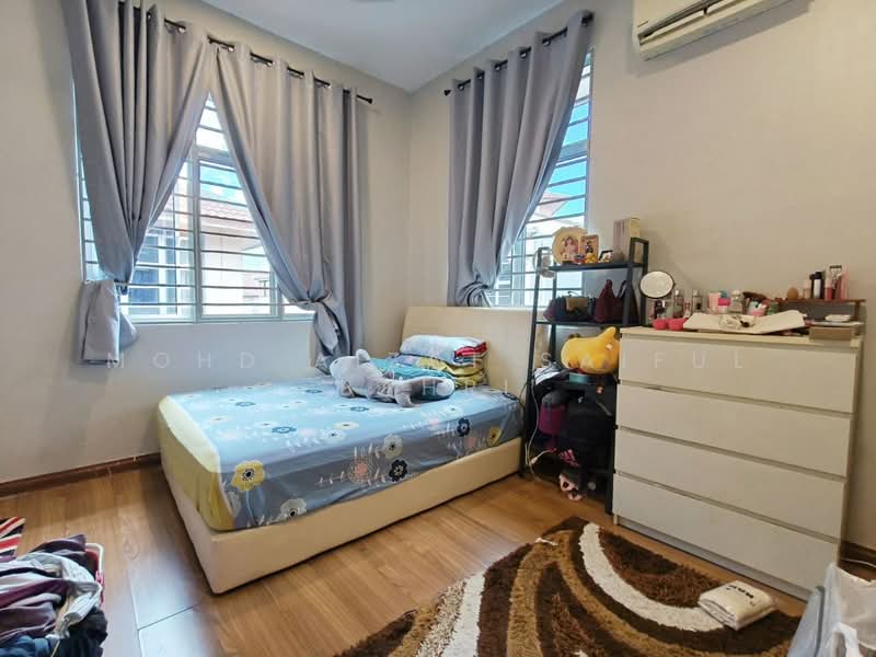Semi-Detached House for Sale in Kuala Lumpur (Kuala Lumpur) - Mohd Aizat Saiful Bahri - Bedroom - PropertyGuru.com.my