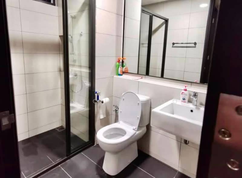 Servis Apartment untuk Disewa di The Tamarind - Marcus Choo - Bathroom - PropertyGuru.com.my