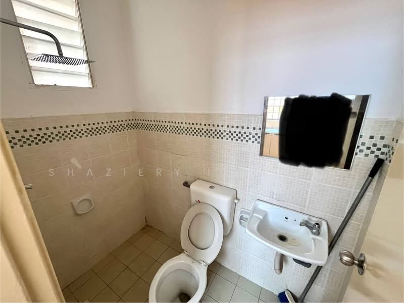Rumah Kluster untuk Dijual di Bandar Puncak Alam (Puncak Alam) - Shaziery Iskandar - Bathroom - PropertyGuru.com.my