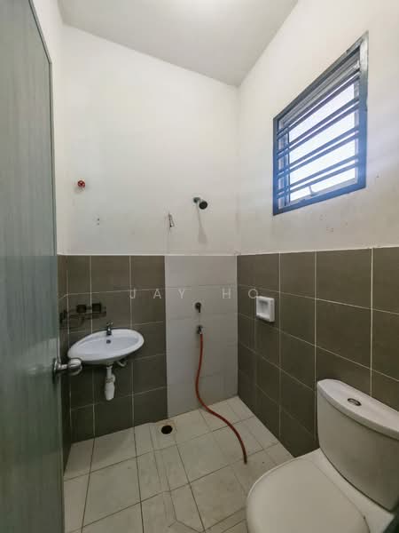 2-storey Terraced House for Rent in Setia Eco Gardens (Gelang Patah) - Jay Ho - Bathroom - PropertyGuru.com.my