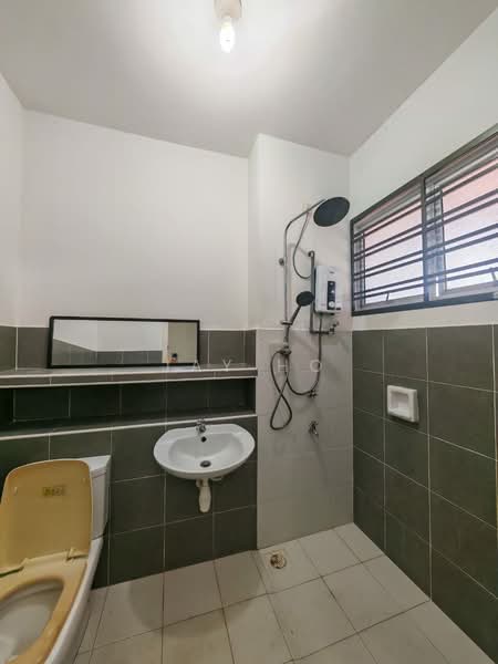 2-storey Terraced House for Rent in Setia Eco Gardens (Gelang Patah) - Jay Ho - Bathroom - PropertyGuru.com.my