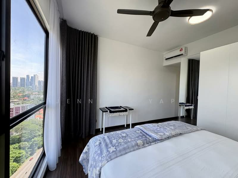 Kediaman Servis untuk Disewa di Duta Park Residences - Jennifer Yap - Master bedroom - PropertyGuru.com.my