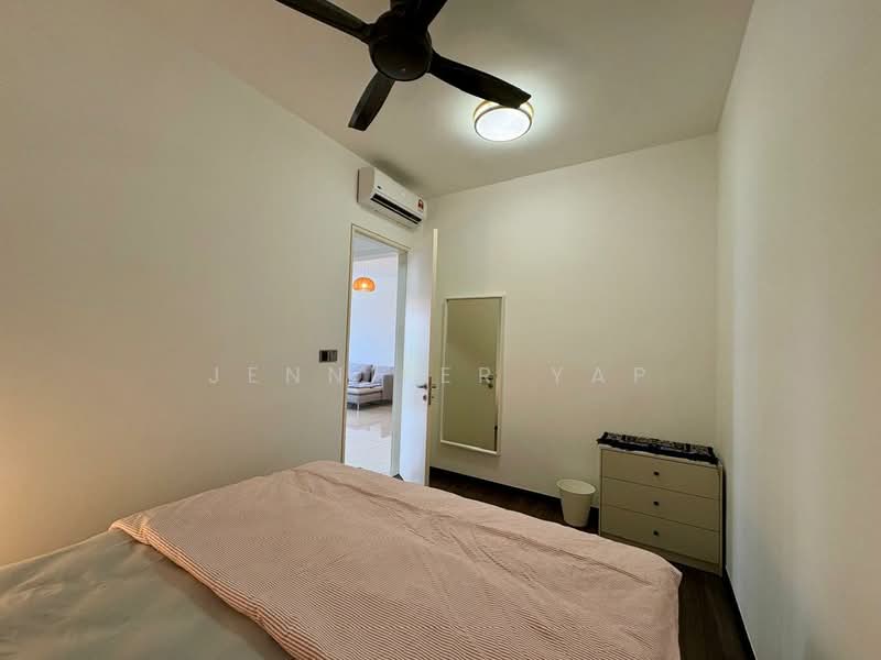 Kediaman Servis untuk Disewa di Duta Park Residences - Jennifer Yap - 2nd bedroom - PropertyGuru.com.my