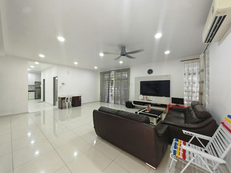 2-storey Terraced House for Rent in Mutiara Rini (Skudai) - Janlly Jong - Living Room - PropertyGuru.com.my