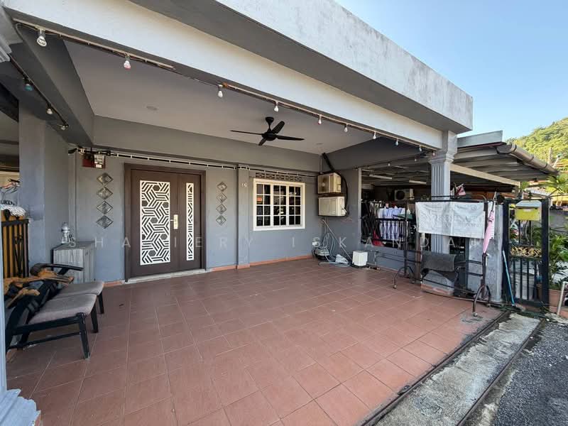 Rumah Teres 2 Tingkat untuk Dijual di Lembah Keramat (Ulu Kelang) - Shaziery Iskandar - Exterior - PropertyGuru.com.my