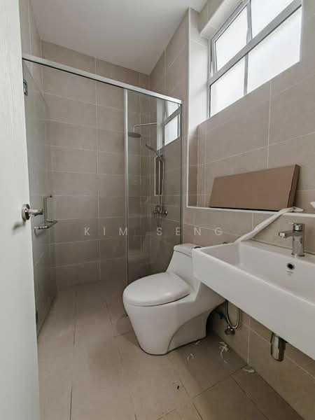 Bungalow for Sale in Taman Parkland (Kluang) - Kim Seng - PropertyGuru.com.my