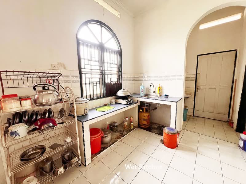 Rumah Banglo untuk Dijual di Kampar (Perak) - Kevin Chai - Kitchen - PropertyGuru.com.my