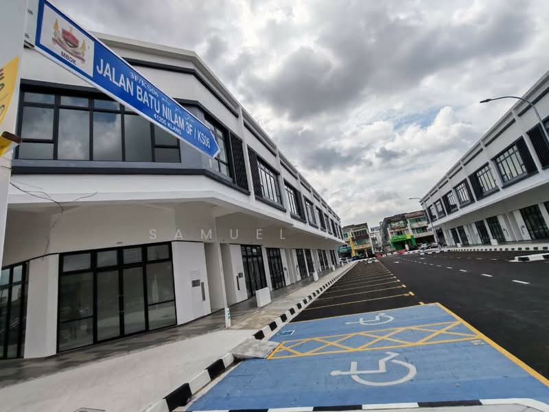 Shop / Office for Sale in Bandar Bukit Tinggi (Klang) - Samuel Tan - Exterior - PropertyGuru.com.my