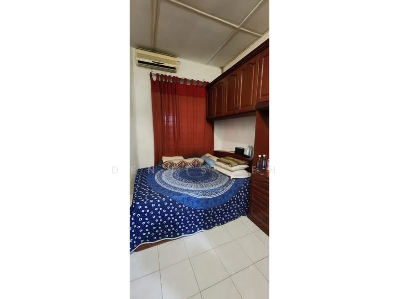 Rumah Teres 1 Tingkat untuk Dijual di Taman Universiti (Sri Gading) - Dennis Peh - Bedroom - PropertyGuru.com.my