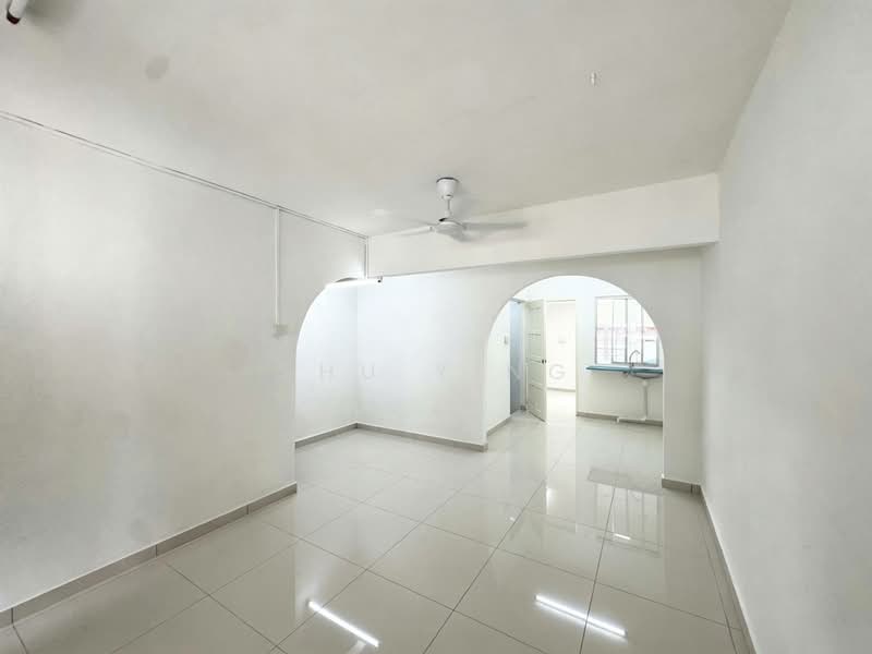 Rumah Teres 2 Tingkat untuk Dijual di Johor Bahru (Johor) - Shu Ying - Living Room - PropertyGuru.com.my