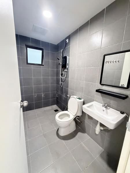 Kondominium untuk Disewa di Vierra Residence - JK Leong - Bathroom - PropertyGuru.com.my