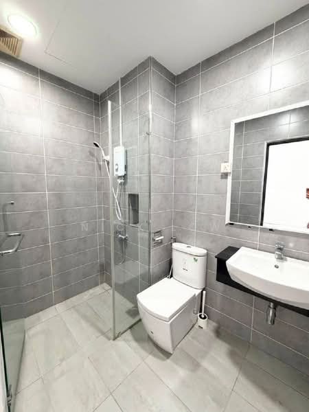 Servis Apartment untuk Disewa di Paragon Residences @ Straits View - Nick Low - Bathroom - PropertyGuru.com.my