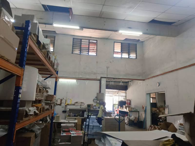 Kilang untuk Disewa di Kaw Perindustrian Pengkalan Lahat (Ipoh) - Mandy Phang - Interior - PropertyGuru.com.my