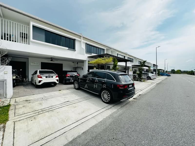 2-storey Terraced House for Sale in Sejati Residences (Cyberjaya) - Mohd Aizat Saiful Bahri - Exterior - PropertyGuru.com.my