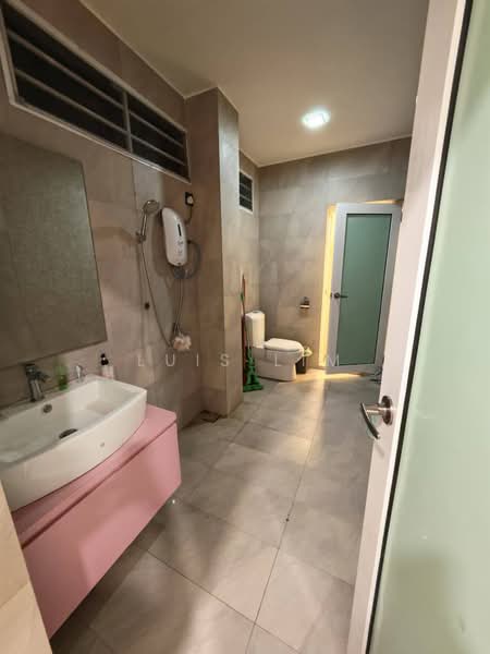 2-storey Terraced House for Rent in Bandar Seri Alam (Masai) - Luis Lim - Bathroom - PropertyGuru.com.my