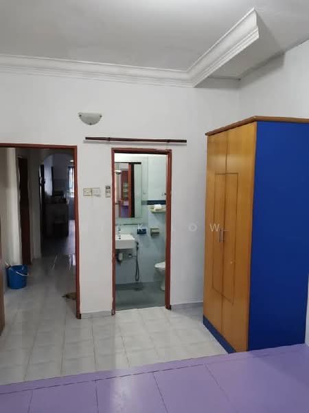 1-storey Terraced House for Rent in Taman Universiti (Skudai) - Nick Low - Bathroom - PropertyGuru.com.my