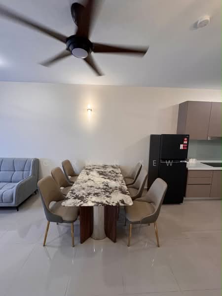 Service Residence for Rent at 2Rio Residence @ Bandar Puteri Puchong - Carmen Kew - Dining Room - PropertyGuru.com.my