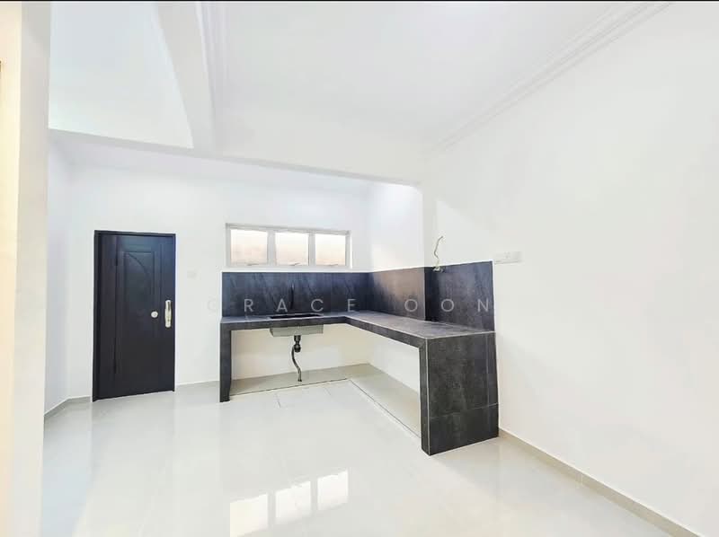 Rumah Teres 2 Tingkat untuk Dijual di Bandar Sungai Long (Selangor) - Grace Oon - Kitchen - PropertyGuru.com.my