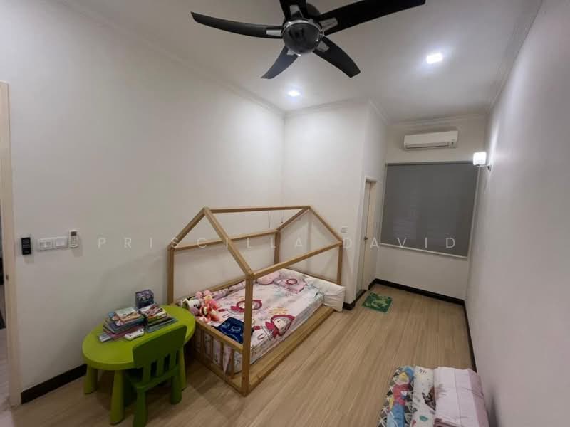 Rumah Teres 2 Tingkat untuk Dijual di Setia Alam (Selangor) - Priscilla David - PropertyGuru.com.my