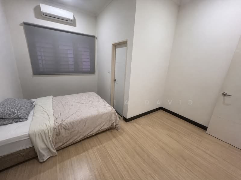 Rumah Teres 2 Tingkat untuk Dijual di Setia Alam (Selangor) - Priscilla David - PropertyGuru.com.my