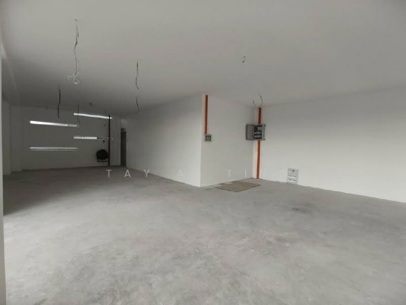 Factory for Rent in Taman Desa Cemerlang (Ulu Tiram) - Tay Ai Ting - Interior - PropertyGuru.com.my
