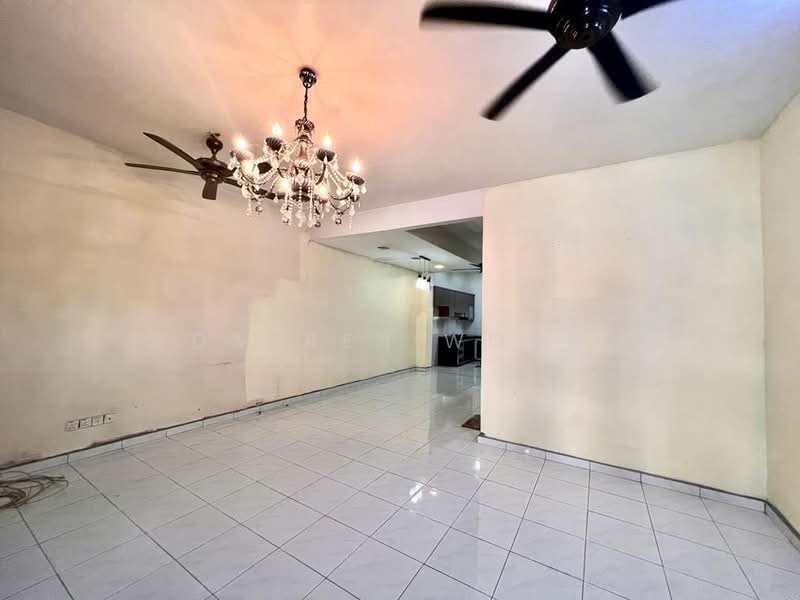 Rumah Teres 2 Tingkat untuk Disewa di Taman Mount Austin (Tebrau) - Darren Wong - PropertyGuru.com.my