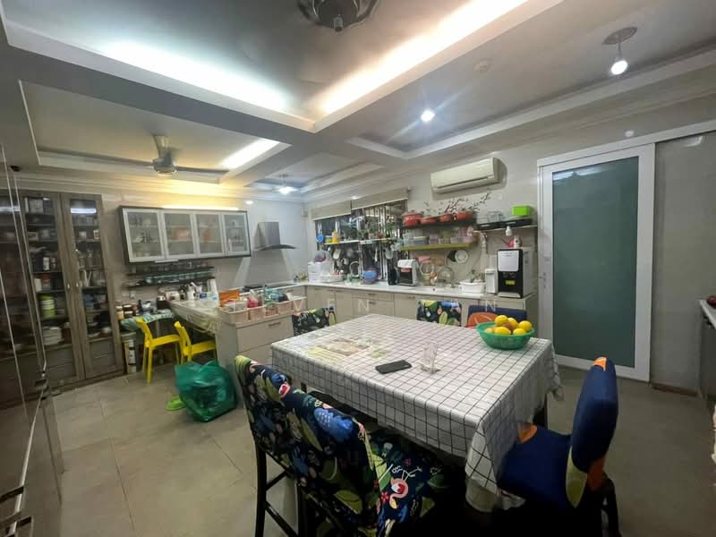 Rumah Teres 2.5 Tingkat untuk Dijual di Taman Mutiara Indah (Puchong) - Steven Tan - Kitchen - PropertyGuru.com.my