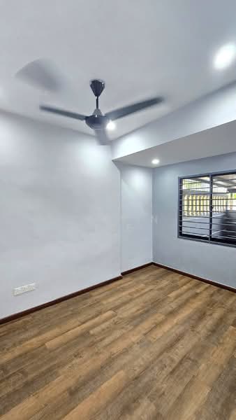 Rumah Teres 2 Tingkat untuk Dijual di Taman Rinting (Masai) - Calvin Lee - PropertyGuru.com.my