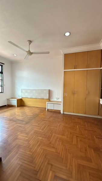 Semi-Detached House for Sale in Taman Pelangi Indah (Ulu Tiram) - Vivien Keck - Bedroom - PropertyGuru.com.my