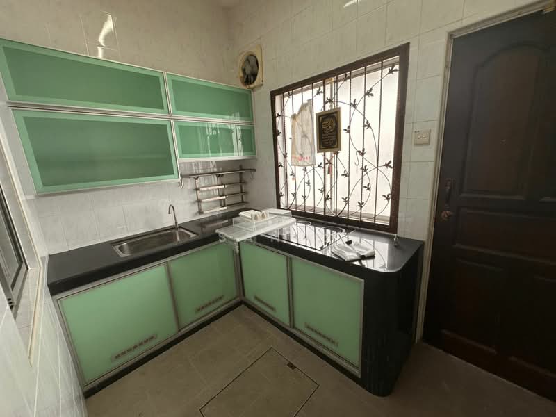 Rumah Teres 2 Tingkat untuk Dijual di Setia Tropika (Johor Bahru) - San . - PropertyGuru.com.my