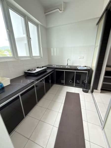Kondominium untuk Dijual di Platino Condominium - Fanny Wong - Kitchen - PropertyGuru.com.my