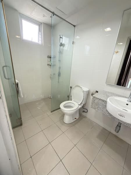 Kondominium untuk Dijual di Platino Condominium - Fanny Wong - Bathroom - PropertyGuru.com.my