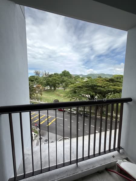 Kondominium untuk Dijual di Platino Condominium - Fanny Wong - Balcony - PropertyGuru.com.my