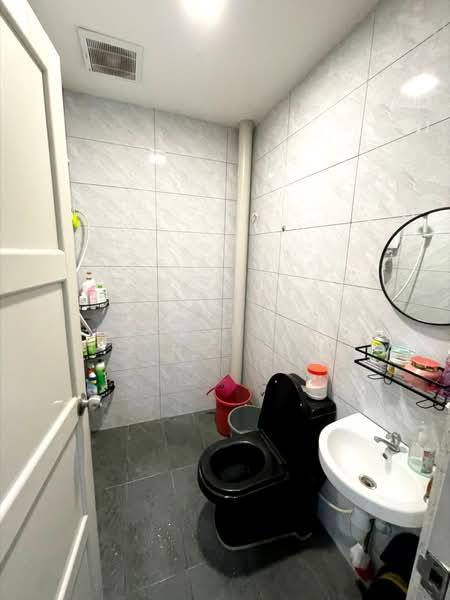 1-storey Terraced House for Sale in Taman Perling (Perling) - Calvin Lee - PropertyGuru.com.my