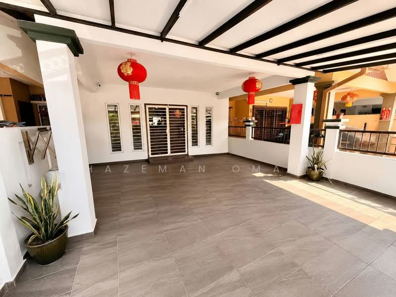 Rumah Teres 2 Tingkat untuk Dijual di Seksyen 23 (Shah Alam) - Hazeman Omar - Exterior - PropertyGuru.com.my
