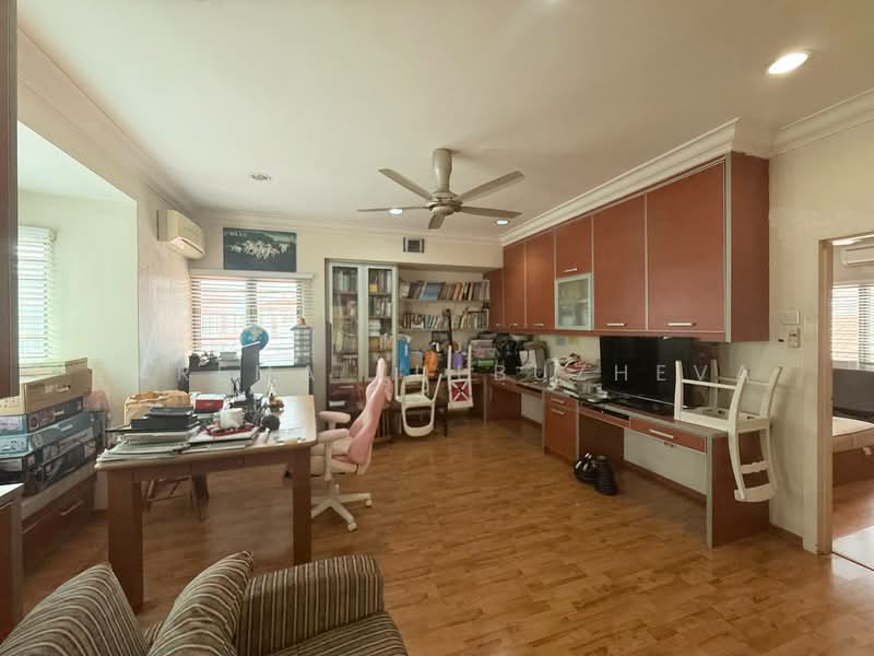 Bungalow for Sale in Ampang Jaya (Ampang) - Zarema Kulbuzheva - Study - PropertyGuru.com.my