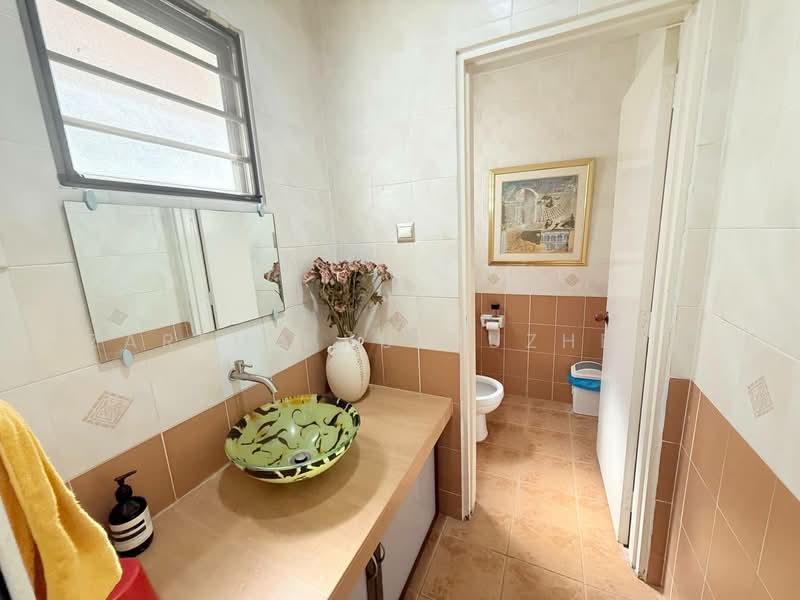 Bungalow for Sale in Ampang Jaya (Ampang) - Zarema Kulbuzheva - Bathroom - PropertyGuru.com.my