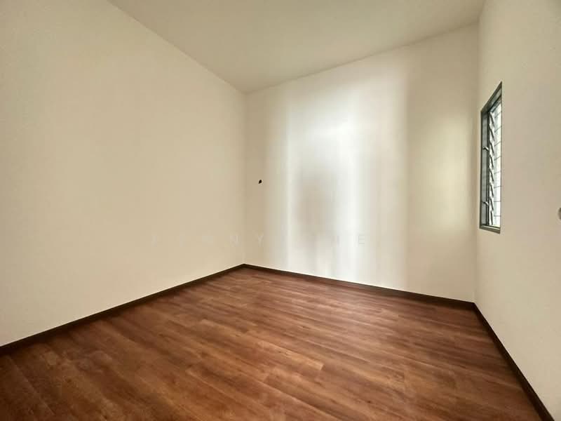 1-storey Terraced House for Sale in Ipoh (Perak) - PENNY CHEN - Bedroom - PropertyGuru.com.my