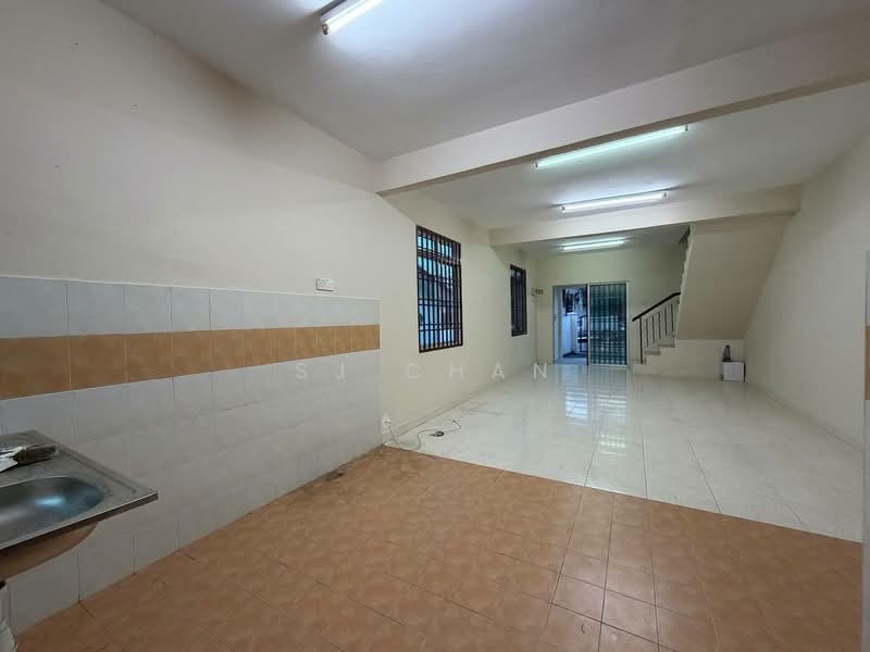 2-storey Terraced House for Rent in Taman Bestari Indah (Ulu Tiram) - SJ CHAN - PropertyGuru.com.my