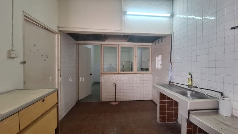 2-storey Terraced House for Sale in Bangsar (Kuala Lumpur) - Tian Soon Tan - Kitchen - PropertyGuru.com.my