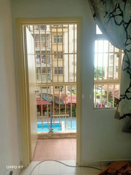 Apartment for Sale at Villa Krystal @ Bandar Selesa Jaya - Alan Tee - Balcony - PropertyGuru.com.my