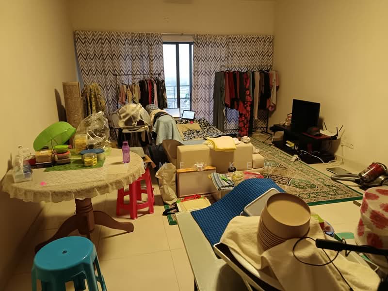 Servis Apartment untuk Disewa di SetiaWalk - Carmen Kew - Living Room - PropertyGuru.com.my