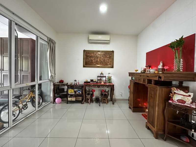 Rumah Berkembar untuk Dijual di Setia Eco Park (Setia Alam) - Jess Tee - Living Room - PropertyGuru.com.my