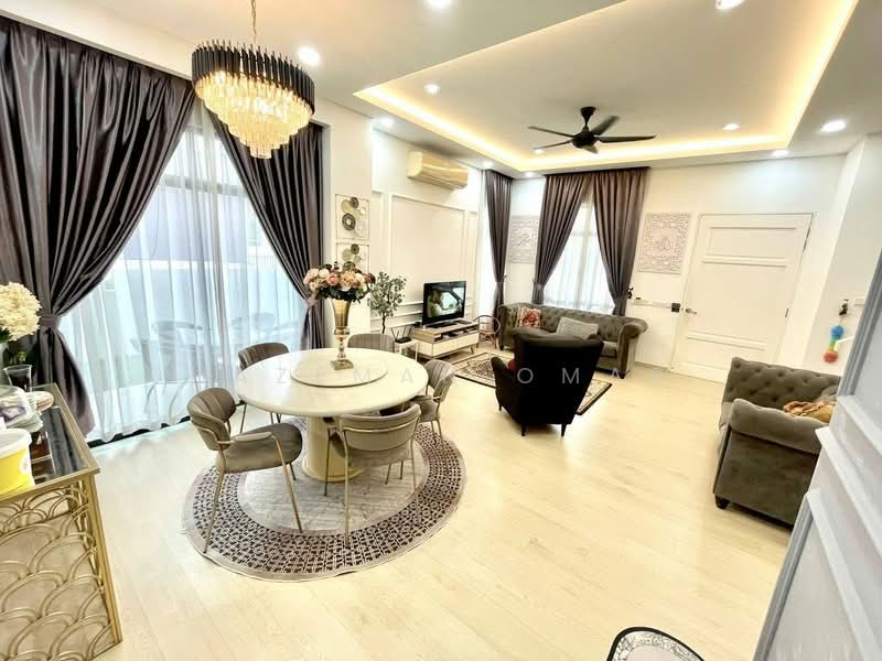 Rumah Teres 2 Tingkat untuk Dijual di Eco Grandeur (Puncak Alam) - Hazeman Omar - Living Room - PropertyGuru.com.my