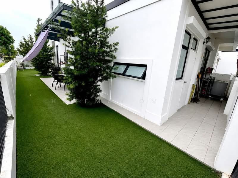 Rumah Teres 2 Tingkat untuk Dijual di Eco Grandeur (Puncak Alam) - Hazeman Omar - Exterior - PropertyGuru.com.my